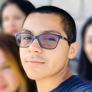 Meet your Posher, Christian